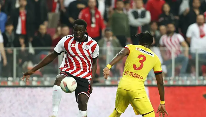 Samsunspor'un Hedefi: UEFA Avrupa Ligi'nde Gruplara Kalmak için Mücadele Ediyor