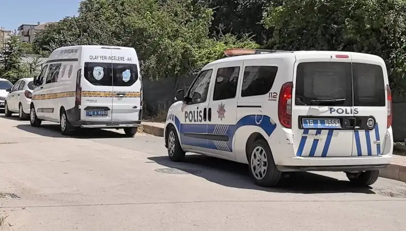 Bir Aylık Bebeğin Şüpheli Ölümü: Kusmuğunda Boğulma İddiası