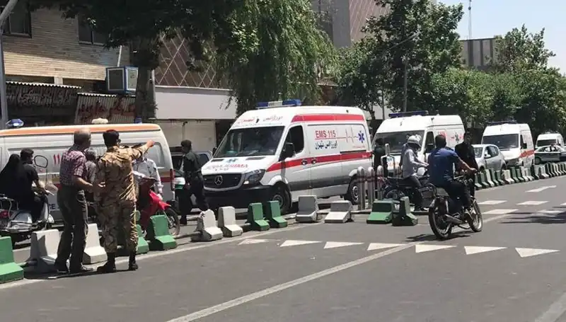 İran'ın Güneydoğusunda Dehşet: Silahlı Saldırıda 5 Polis Hayatını Kaybetti