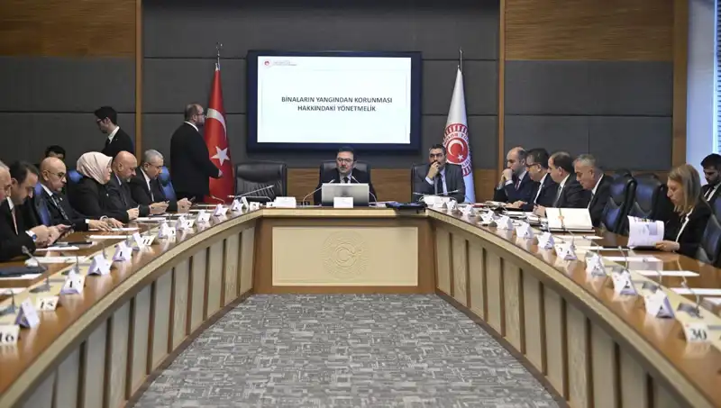 Kartalkaya Otel Yangınında Hayatını Kaybedenler İçin TBMM Araştırma Komisyonu Toplandı