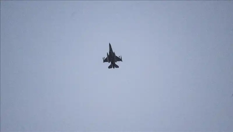 İsrail, Suriye'nin Tartus Limanı'na Yine Saldırdı: Askeri Gelişmeler ve Bölgesel Etkiler