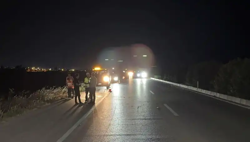 Adana’da Zincirleme Trafik Kazası: Üç Araç Birbirine Girdi!