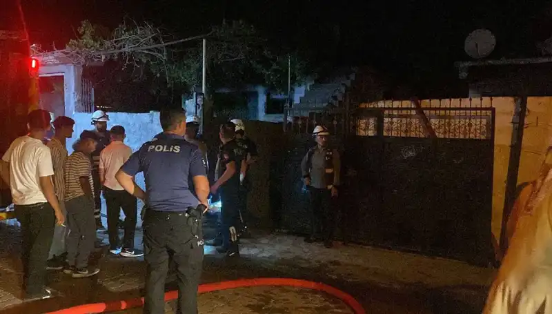 Aile Faciası: Evini Yakan Genç, Halkın Gazabından Nasıl Kurtarıldı?