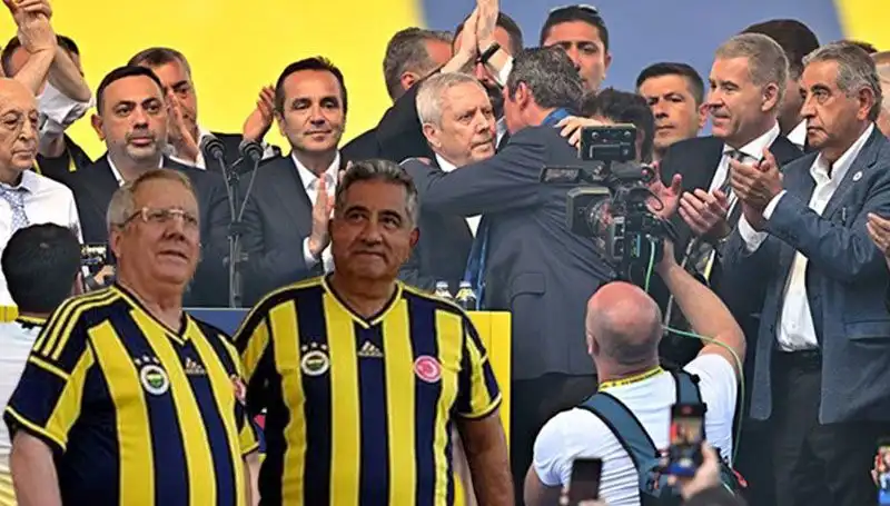 Aziz Yıldırım'dan Ali Koç'a İstifa Çağrısı! Mahmut Uslu'nın Adaylık Açıklaması