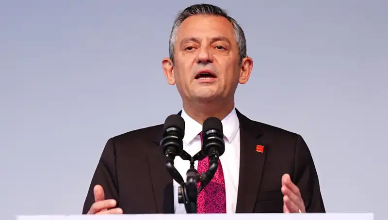 Özel, Komutanların Dava Kararına Sert Tepki Verdi: İşte Gelişmeler!