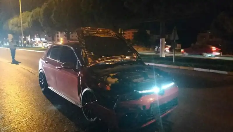 Balıkesir'de Feci Kaza: Otomobil Motosiklete Çarptı, Hayatını Kaybeden Var