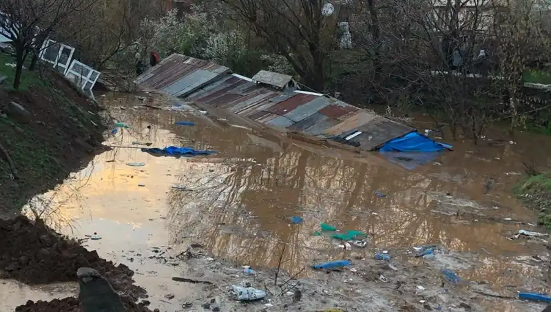 Bingöl'de Sağanak Yağış Hayatı Olumsuz Etkileyecek Derecede Şiddetli Gerçekleşti