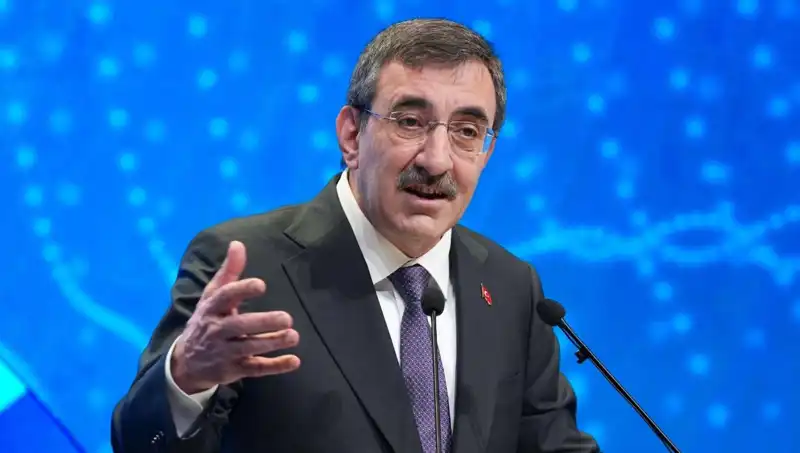 Cevdet Yılmaz'dan Boykot Çağrılarına Sert Tepki: Sorumsuz Tutumlar Ülkeyi Zarara Sokar