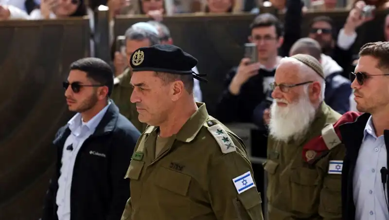 İsrail Ordusunda Tarihi Devir Teslim: Hamas'a Kayıtsız Şartsız Savaş Açıldı