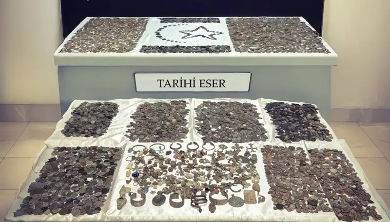 Sınırda 12,770 Tarihi Eser Yakalandı: Kültürel Mirasımız Tehlikede mi?