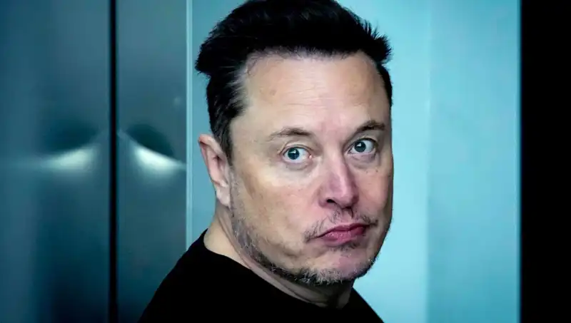 Elon Musk'ın En Büyük Korkusu Gerçek Oluyor: Gelecek Neyi Getirecek?
