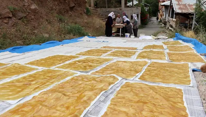 Kışın Sofralarını Süsleyecek Geleneksel Kazan Yemekleri