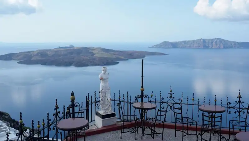 Santorini’de Endişe Verici Gelişmeler: Ada Su Altında Kalabilir mi?