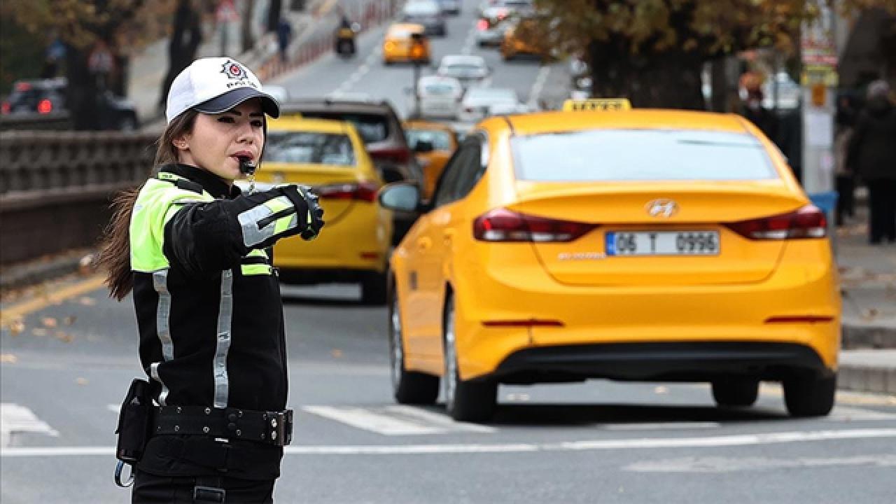 Ankara'da Trafik Yoğunluğu: Yollar Kapatılacak