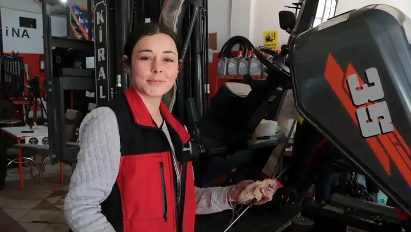 Sanayinin Tek Kadın Çalışanı Melike Hanım: Erkek Egemen Dünyada Cesur Bir Yolculuk