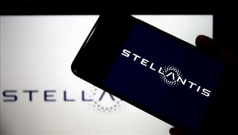 Stellantis: Geleceği Tehdit Eden Fabrika Kapanmaları Hakkında Çarpıcı İddialar!