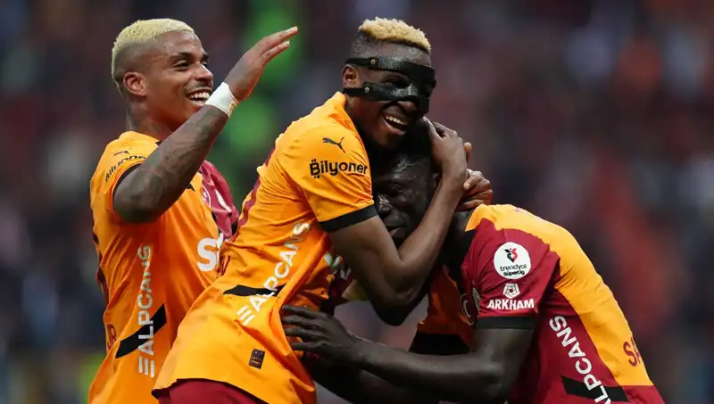 Lemina: Osimhen'in Gelecek Kararına Saygı Duymalıyız