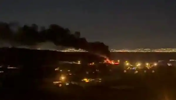 Yalova’da Depoda Yangın: İtfaiye Erinin Sağlığı Tehlikede