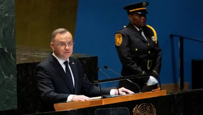 Polonya Cumhurbaşkanı Duda'dan Şaşırtan Açıklama: ABD Nükleer Silahlarını Getirsin!