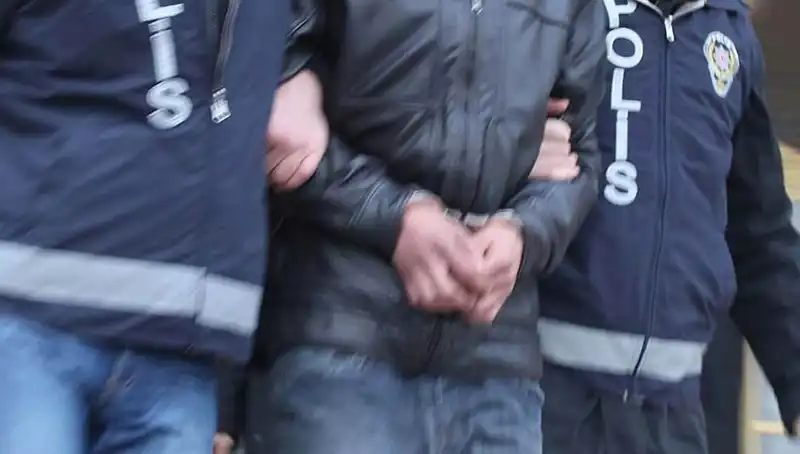 Konya Merkezli Dolandırıcılık Operasyonu: 13 Kişi Gözaltına Alındı