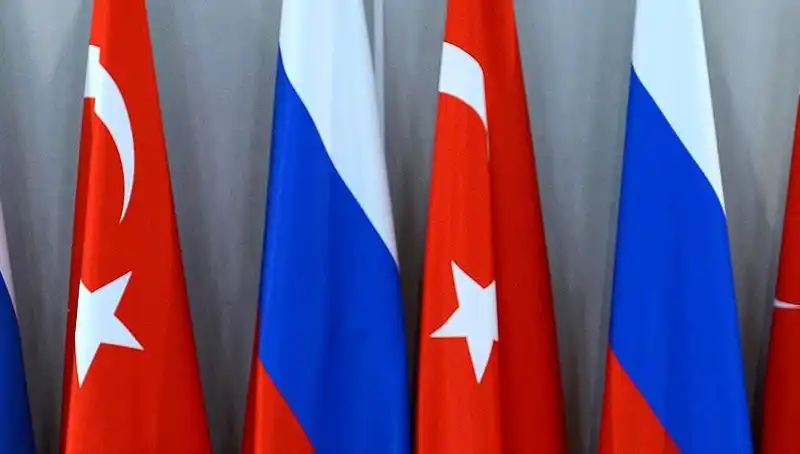 Diplomatik İlişkilerin 105. Yılı: Rusya-Türkiye İlişkileri Üzerine Derin Bir Bakış