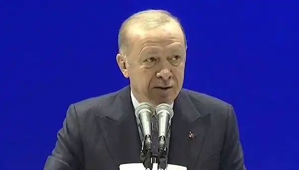 Cumhurbaşkanı Erdoğan’dan Çarpıcı Açıklama: Göçün Temel Nedeni Batılı Ülkeler Mi?