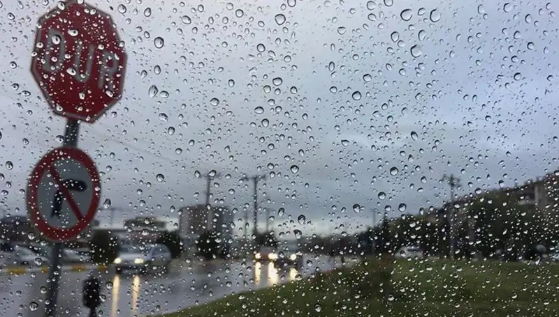 Ülke Genelinde Fırtına Alarmı: 7 İlde Sağanak Yağış Bekleniyor