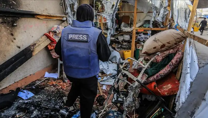 İsrail’in Gazetecilere Yönelik Saldırısı: Çadırları Hedef Aldı!