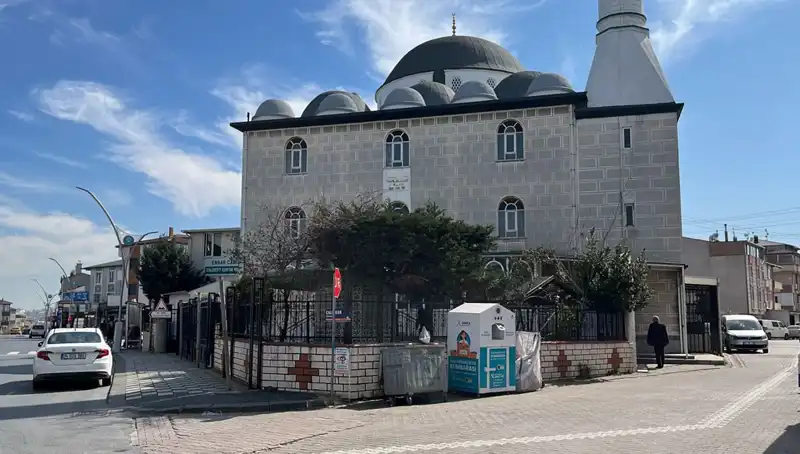 Cami Tuvaletinde Bulunan Adamın Ölümü Olayı Derinleşiyor
