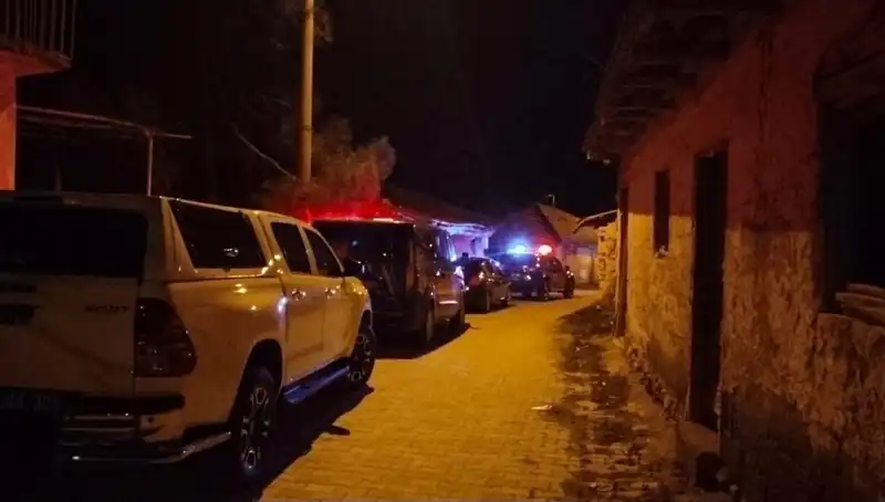 Babasını Taşla Öldüren Genç: Şok Edici Olayın Ardındaki Gerekçeler