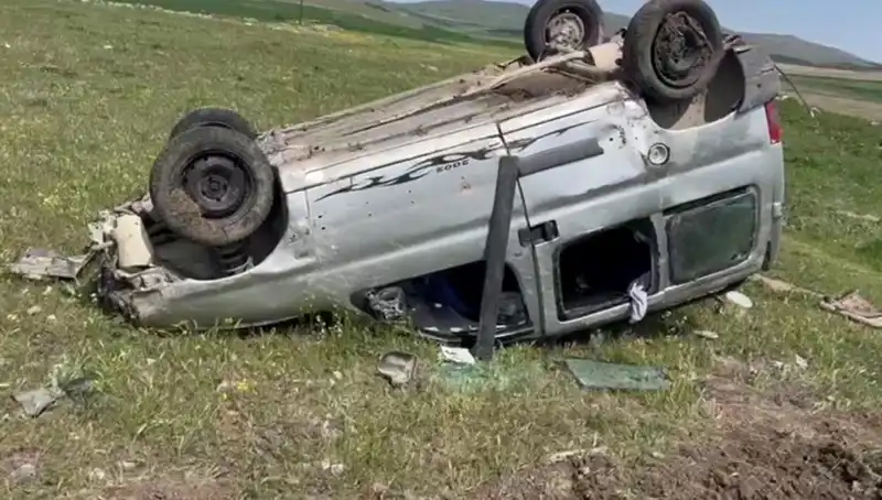 Konya’da Takla Atan Otomobilde İki Kişi Yaralandı: Olayın Detayları Şok Edici