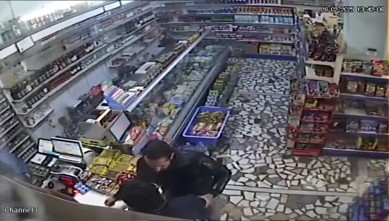 Cezaevi Firarisi Markette Dehşet Saldı: Bıçakla Tehdit Etti
