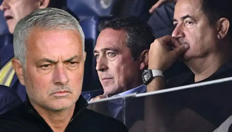 Fenerbahçe'den Mourinho İle İlgili Çarpıcı Açıklama Geldi!