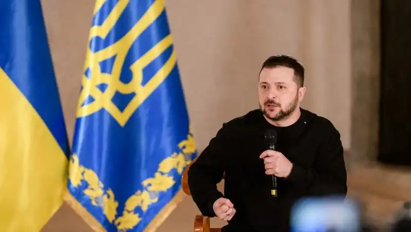 Ukrayna Lideri Zelenski: Moskova'nın Bombaları Barışın Neresinde?