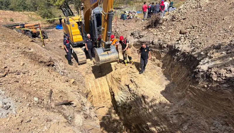 Manisa'da Havuz Kazısında Toprak Kayması: Acı Olayda İki Kişi Hayatını Kaybetti