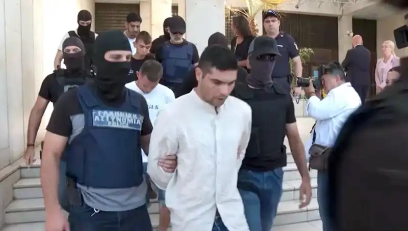 Atina’da Skandal: Profesör Cinayetinde 5 Kişi Gözaltında