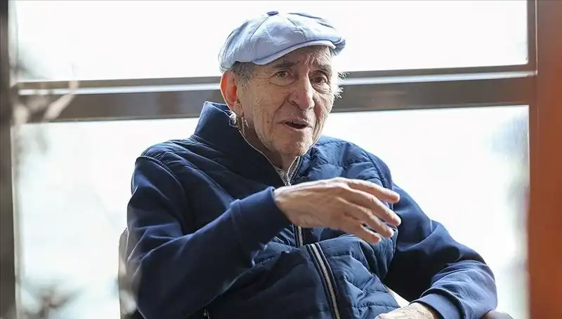 Altan Öymen’in Sağlık Durumu Ciddiyetini Koruyor: Yoğun Bakımda Tedavi Ediliyor