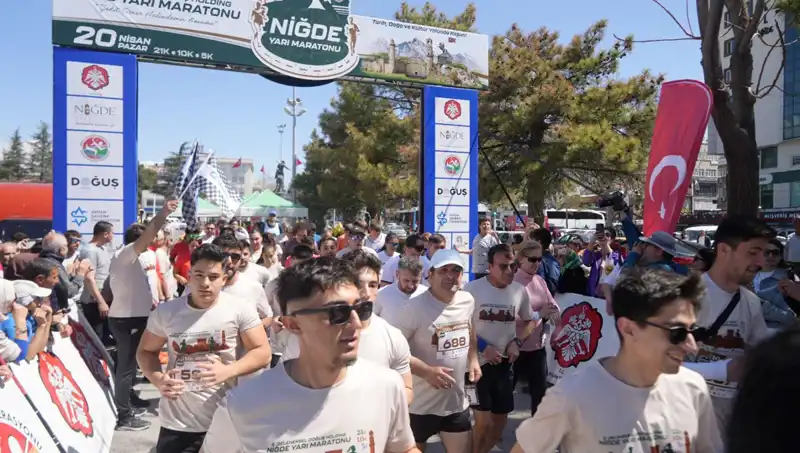 Niğde Yarı Maratonu'nda 518 Sporcu Trail Koşusunda Ter Döktü
