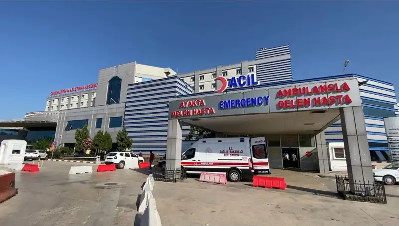 225 İşçi Tavuktan Zehirlenerek Hastaneye Kaldırıldı, Hepsi Taburcu Oldu