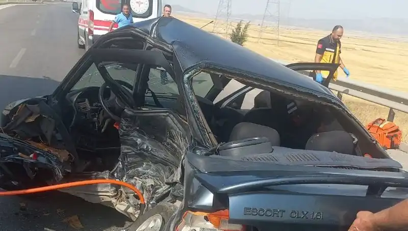 Gaziantep'te Otomobil Kazası: Can Kaybı ve Yaralı Gerçeği