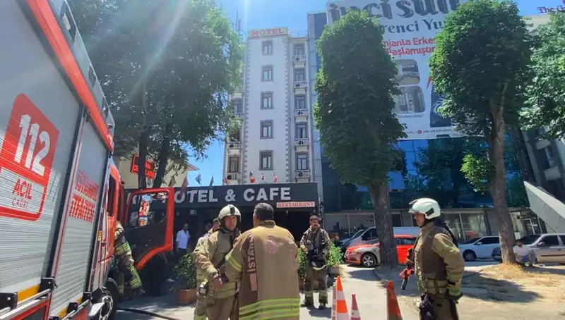 Fatih'te Otel Yemekhanesinde Korkutan Yangın: Gelen Bilgiler Düşündürüyor