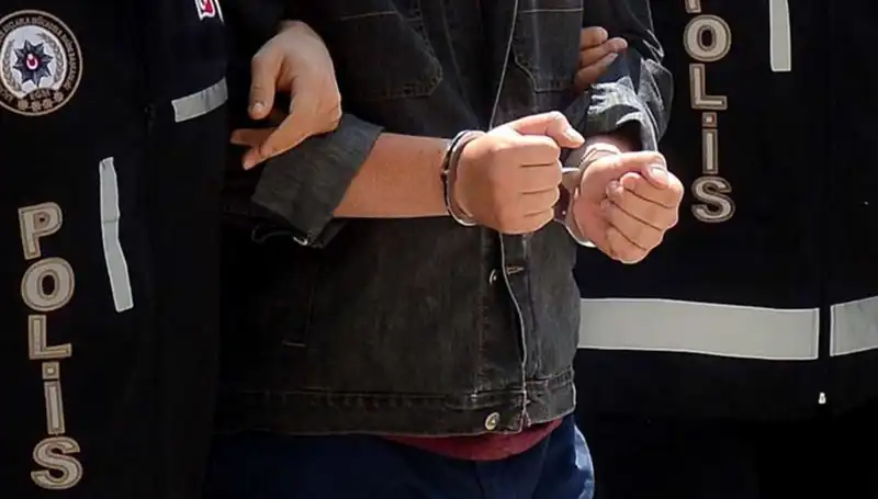 Bursa'da Uyuşturucu Operasyonu: Dev Operasyonda 327 Zanlı Tutuklandı