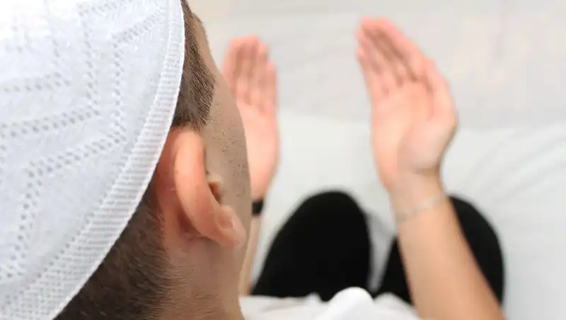 Seferi Namazı Nedir? Nasıl Kılınır ve Kaç Rekat?