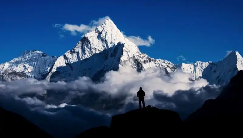 Everest Dağı'nda devrim niteliğinde bir tırmanış deneyimi: Herkes için ulaşılabilir hale geliyor!