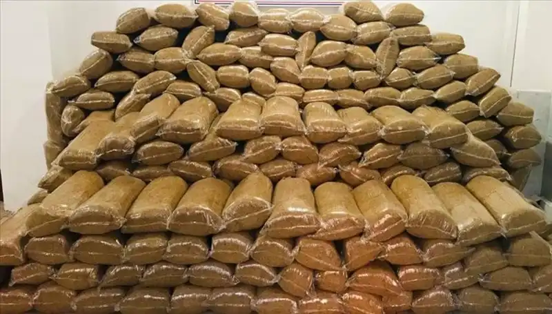Manisa’da 2 Ton Kaçak Tütün Operasyonu: Büyük Yakalama!