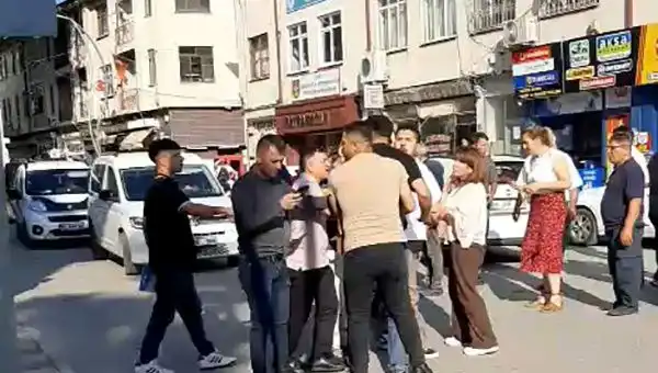 Kahraman Gazinin Trajik Anları: Trafikte Darp Edildiği Anlar Kameralarda
